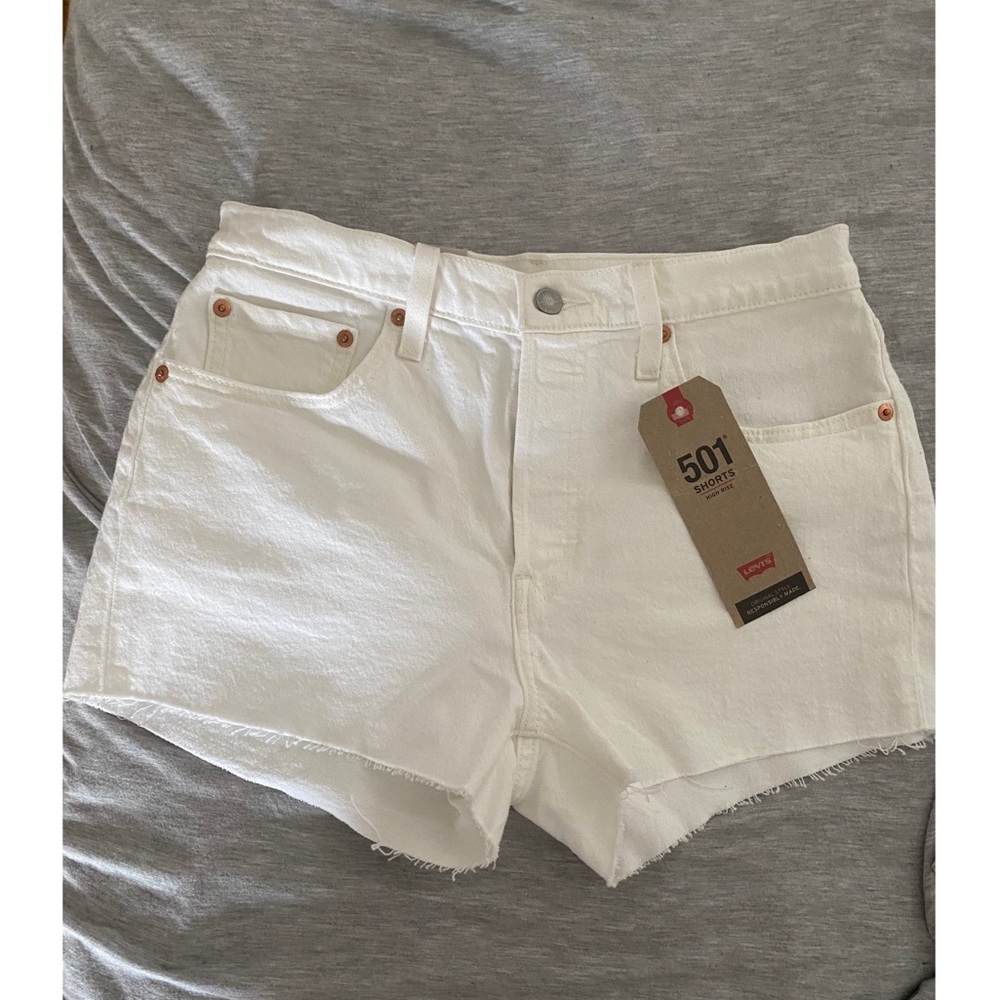 NEW Levi’s 501 Denim Shorts